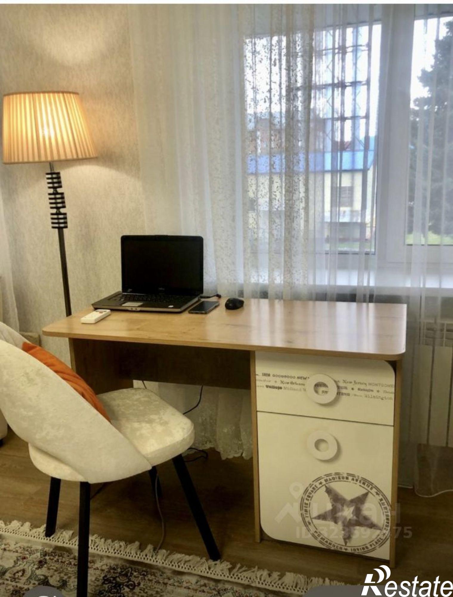 Сдать квартиру за 150 000 рублей на ул Панфиловцев, 15