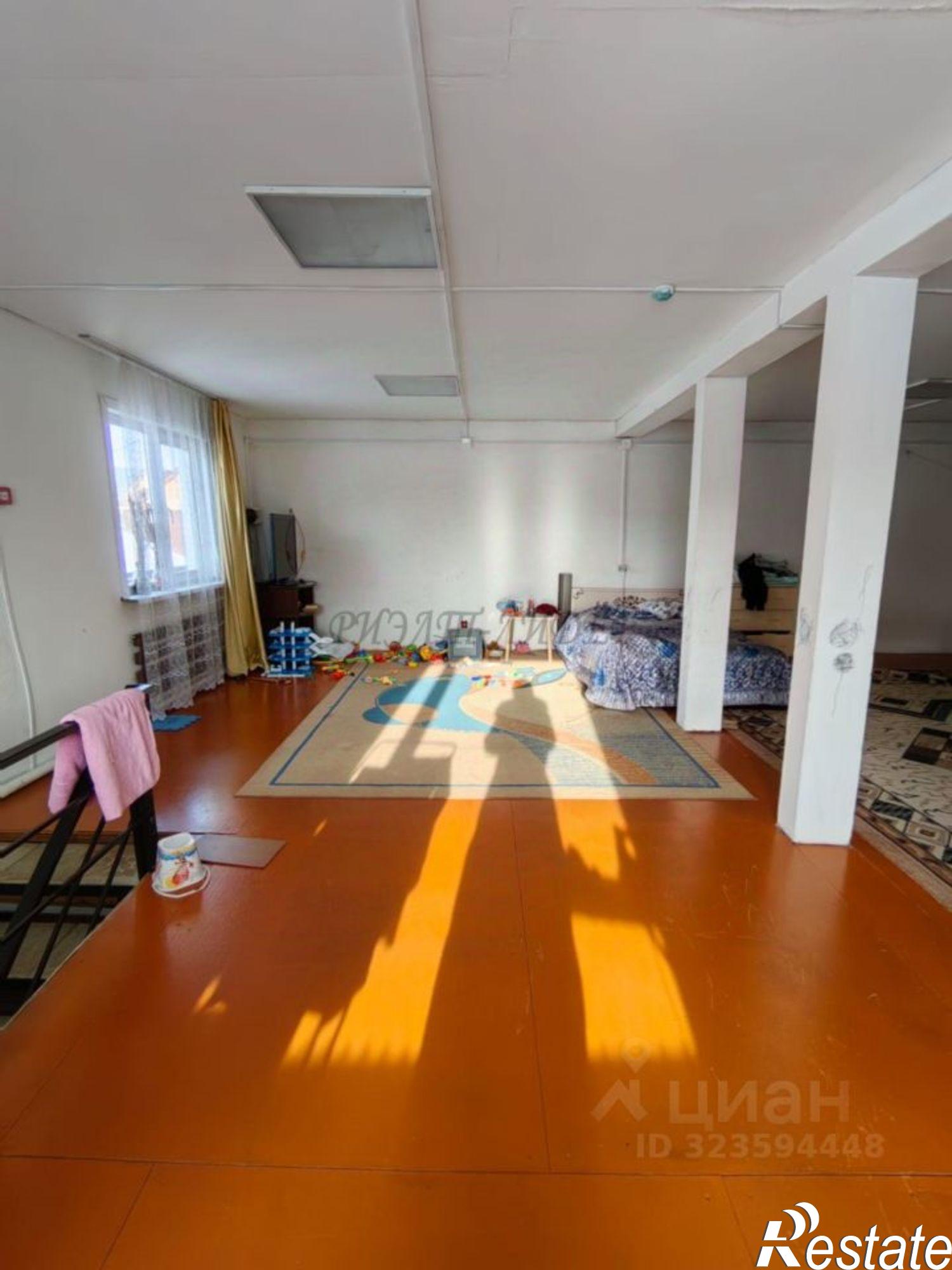 Сдать дачу, дом, коттедж за 100 000 рублей на ул Чайковского, 4