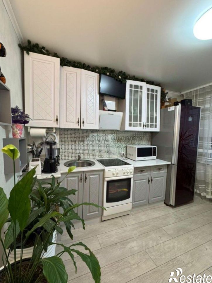 2-комн квартира Алтайская улица, 20,  д. 20