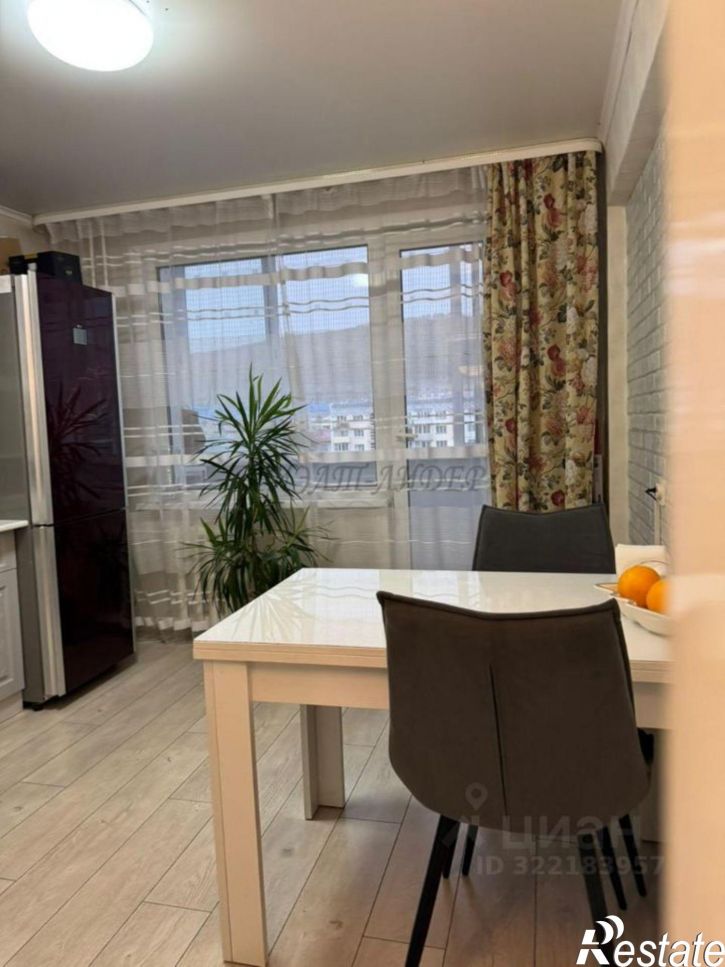 2-комн квартира Алтайская улица, 20,  д. 20