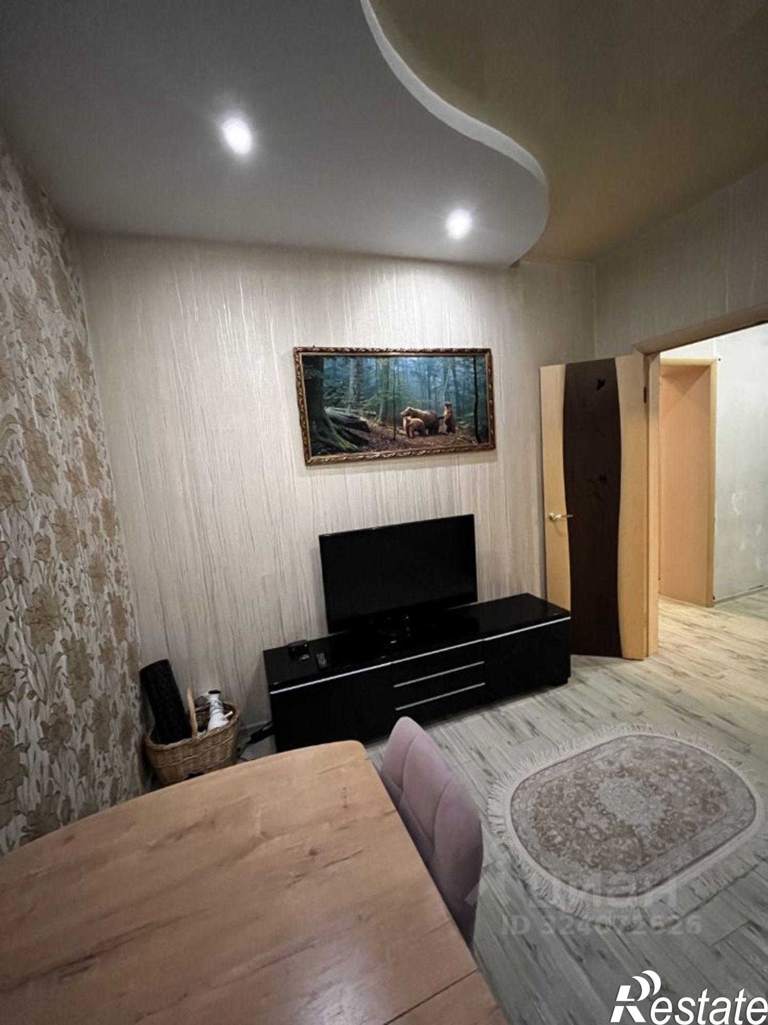 Сдать квартиру за 90 000 рублей на Коммунистический проспект, 3/1 к3