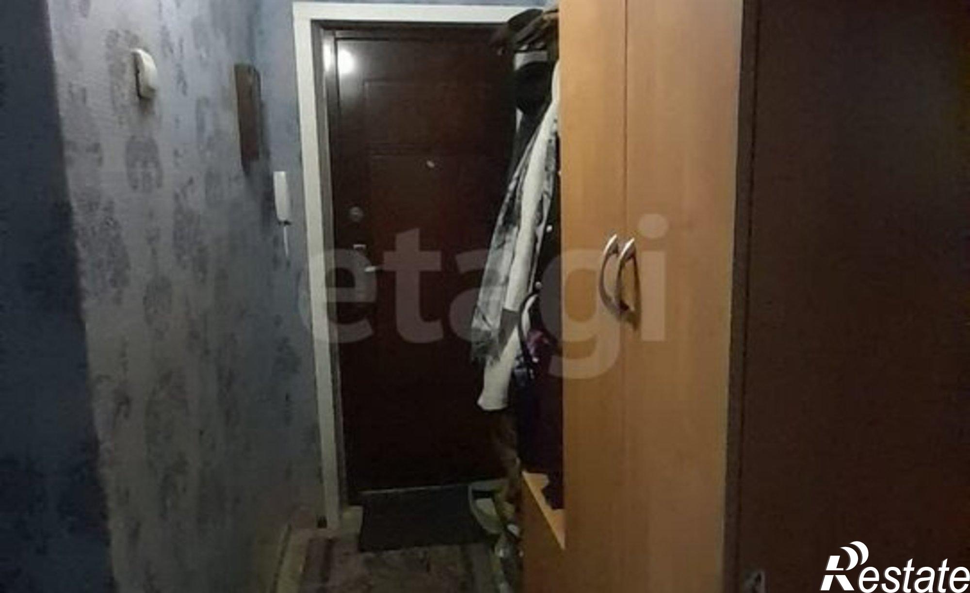 Купить квартиру за 10 000 000 рублей на Коммунистический проспект, 172