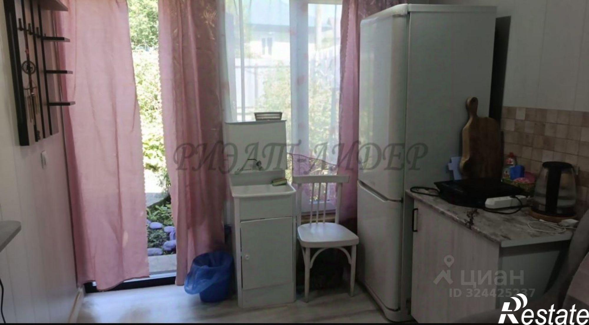 Сдать дачу, дом, коттедж за 25 000 рублей на площадь Ленина