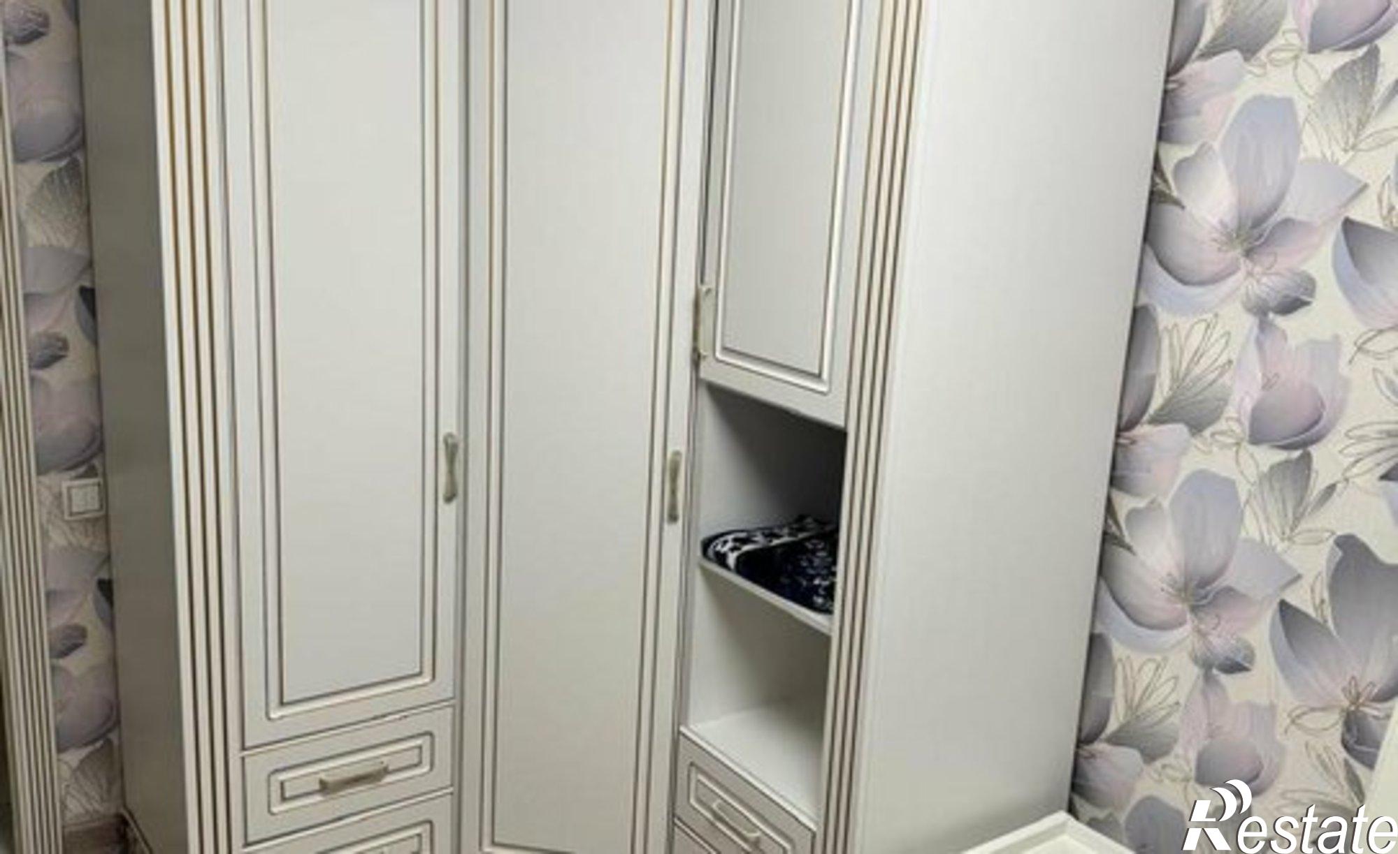 Купить квартиру за 15 000 000 рублей на улица Гастелло, 10