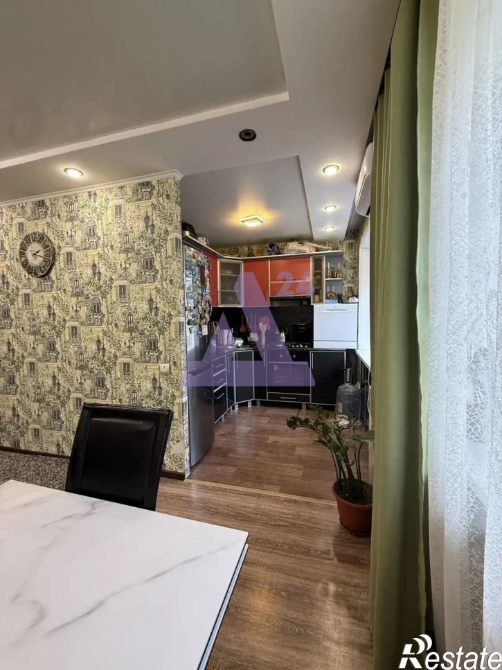3-комн квартира улица Чорос-Гуркина Г.И., дом 34