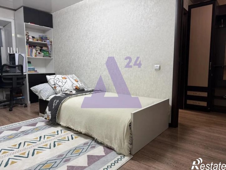 3-комн квартира улица Чорос-Гуркина Г.И., дом 34